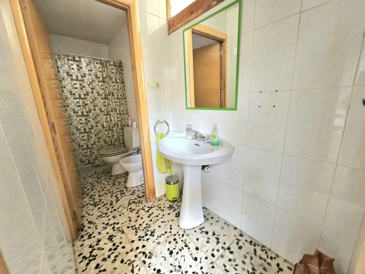 Baño de Casa adosada en venta en Vic con Calefacción y Terraza