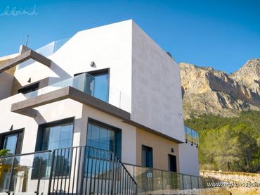 Chalet con piscina en venta en Balcón de Ponoig - Polop Paradis - Polop Hills
