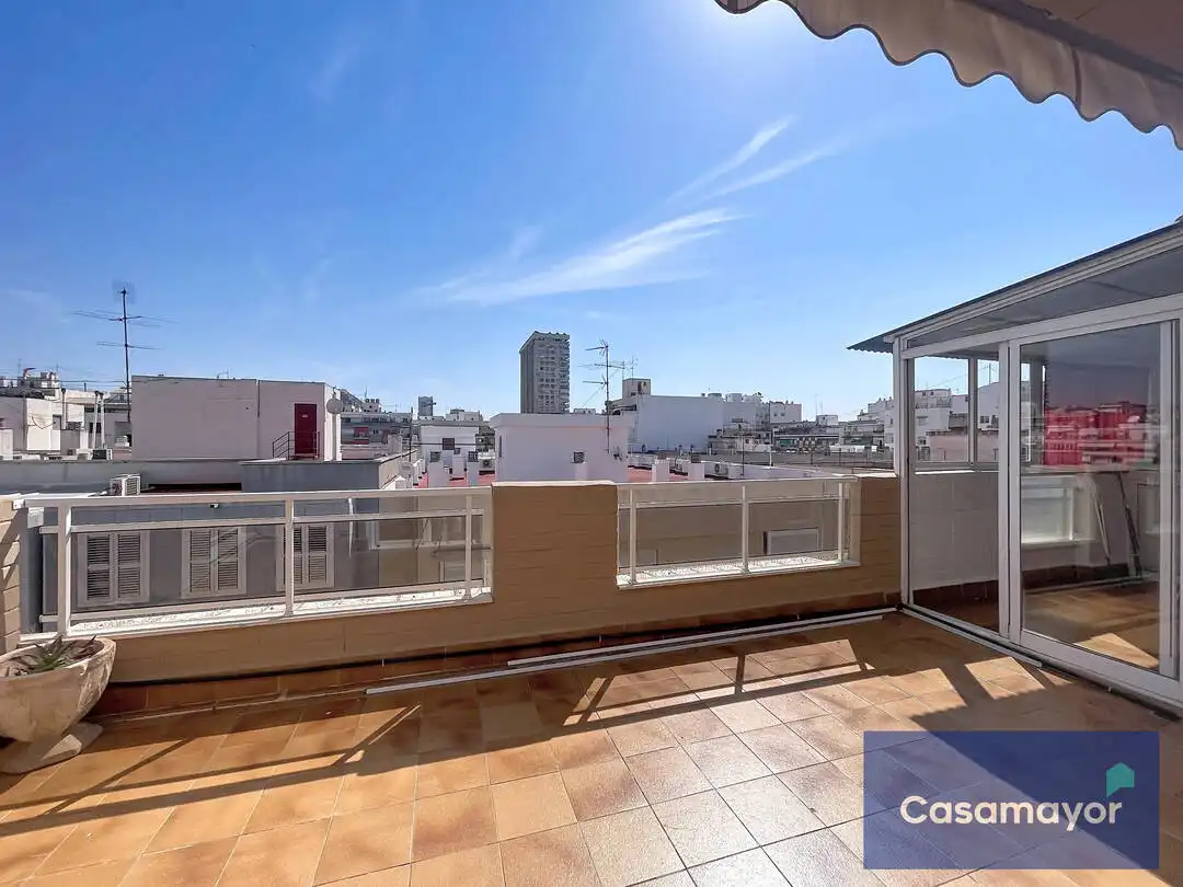 Terraza de Ático de alquiler en Alicante / Alacant con Aire acondicionado, Terraza y Balcón