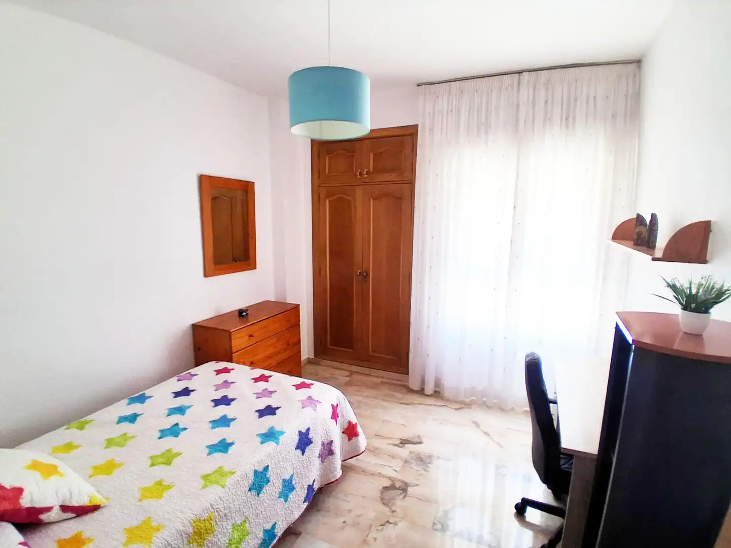 Bedroom of Apartments for rent in Granada  with Air Conditioner, Furnished and Oven