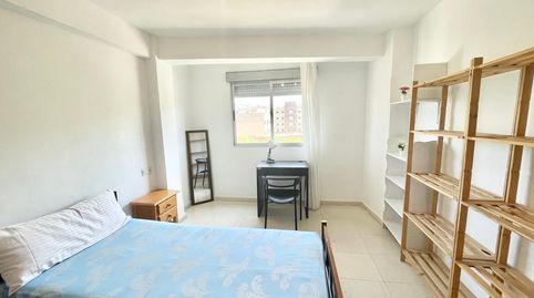 Foto 2 de Piso de alquiler en Avenida Avenida de Madrid, Plaza de Toros, Granada Capital