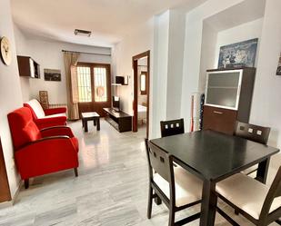 Living room of Flat to rent in  Granada Capital  with Heating, Furnished and Washing machine