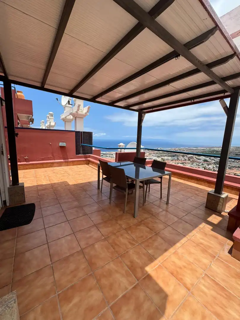 Apartament amb piscina en venda a Costa Adeje, imagen 2