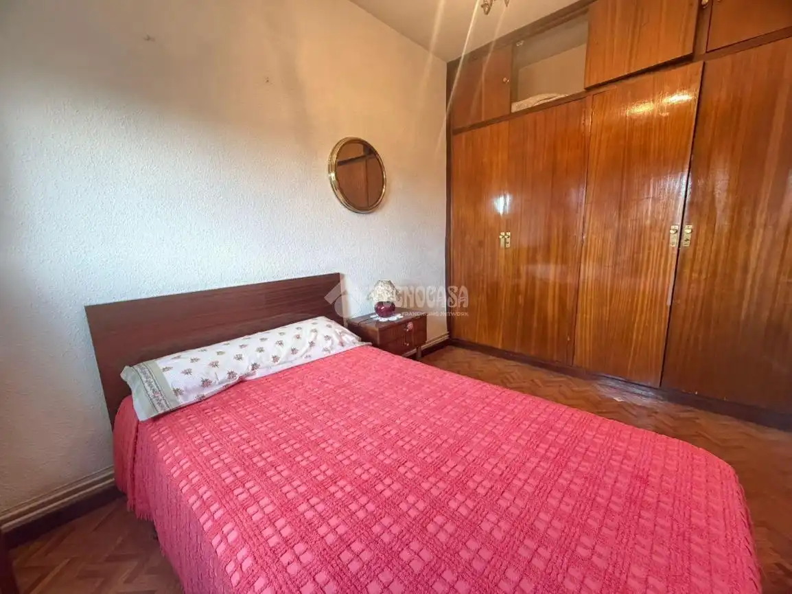 Habitación de Piso en venta en Madrid