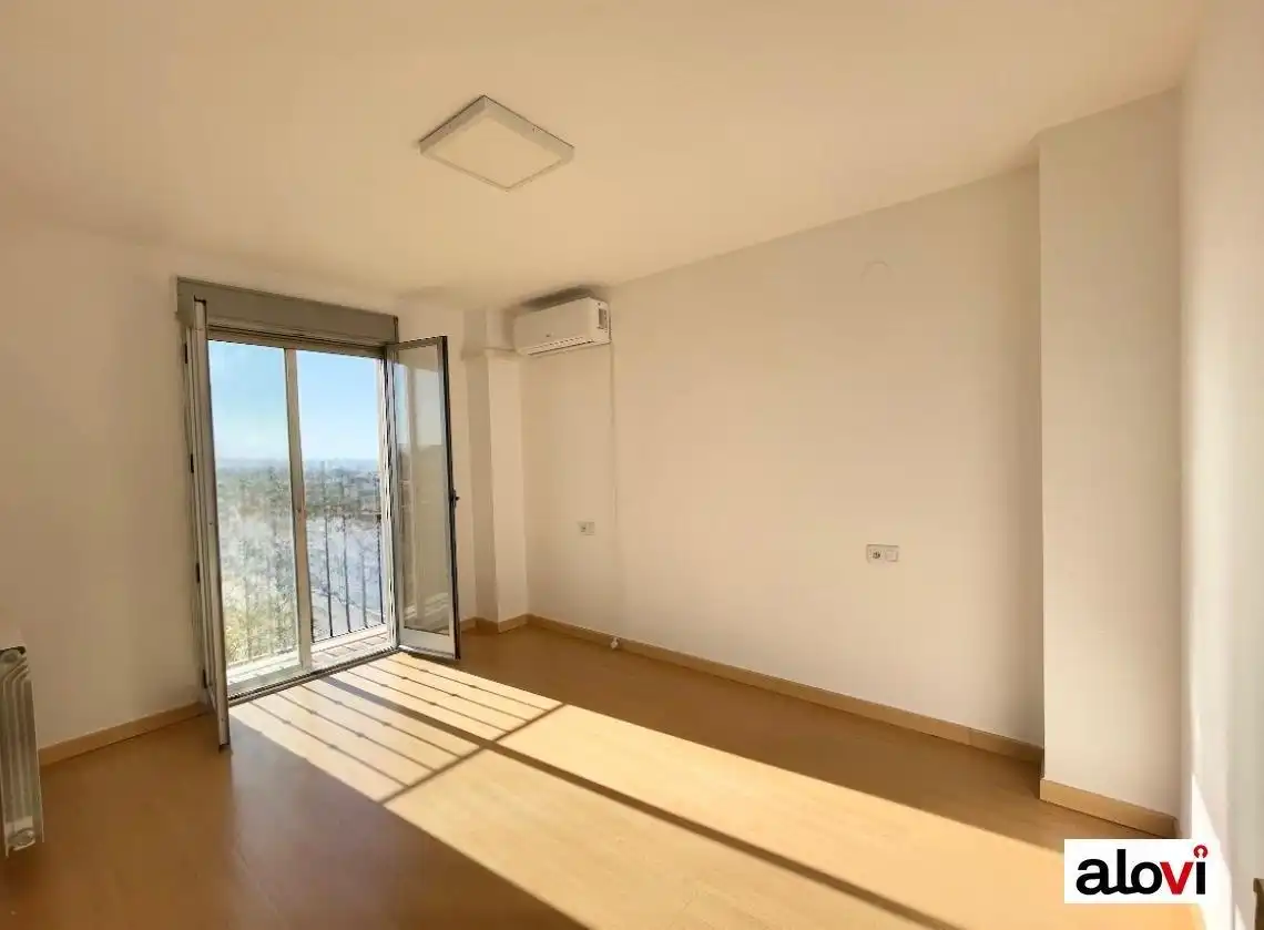 Flat for rent in Avenida Avenida de Maracena, 133, Cerrillo de Maracena - Periodistas