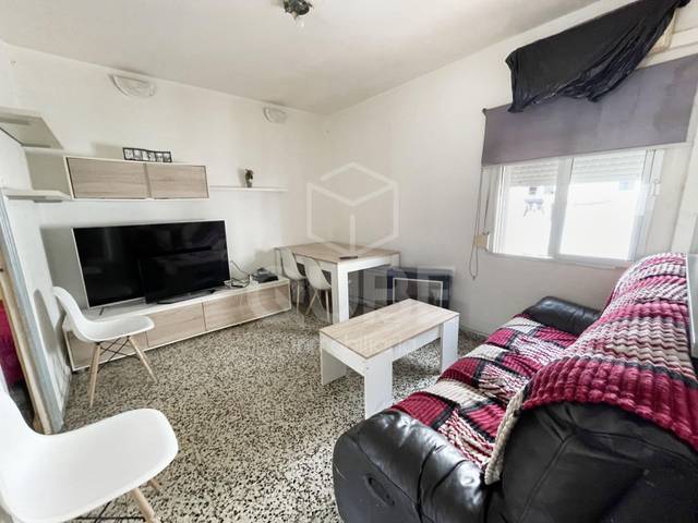 Piso en Venta en Calle JACOBO LAAN, 4 en Girón - Las Delicias