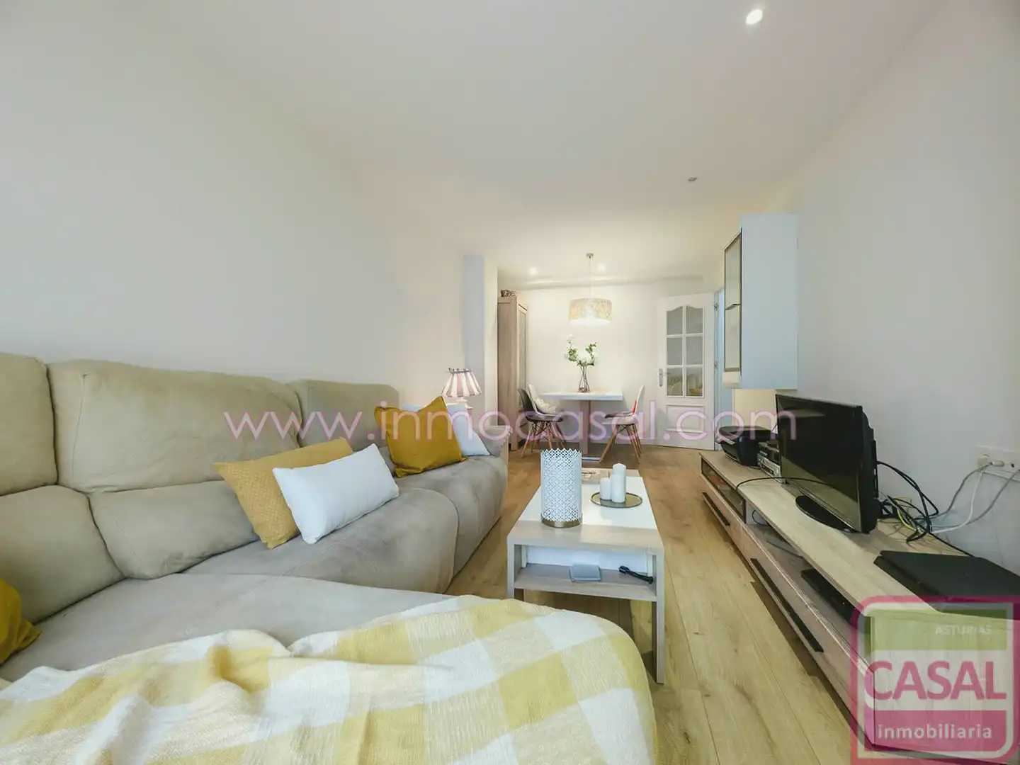 Sala de estar de Piso en venta en Gijón  con Calefacción y Trastero