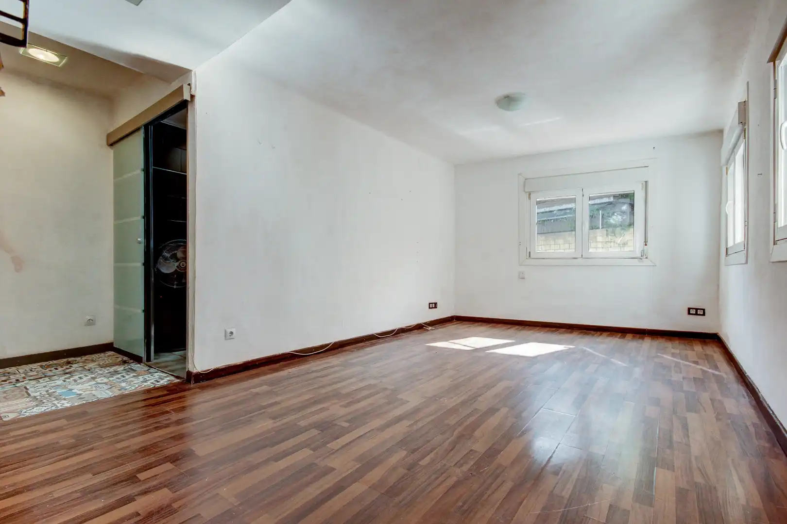 Sala de estar de Piso en venta en Vallirana con Trastero y Horno