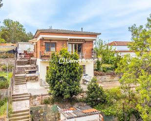 Vista exterior de Casa o xalet en venda en Piera amb Aire condicionat, Terrassa i Piscina