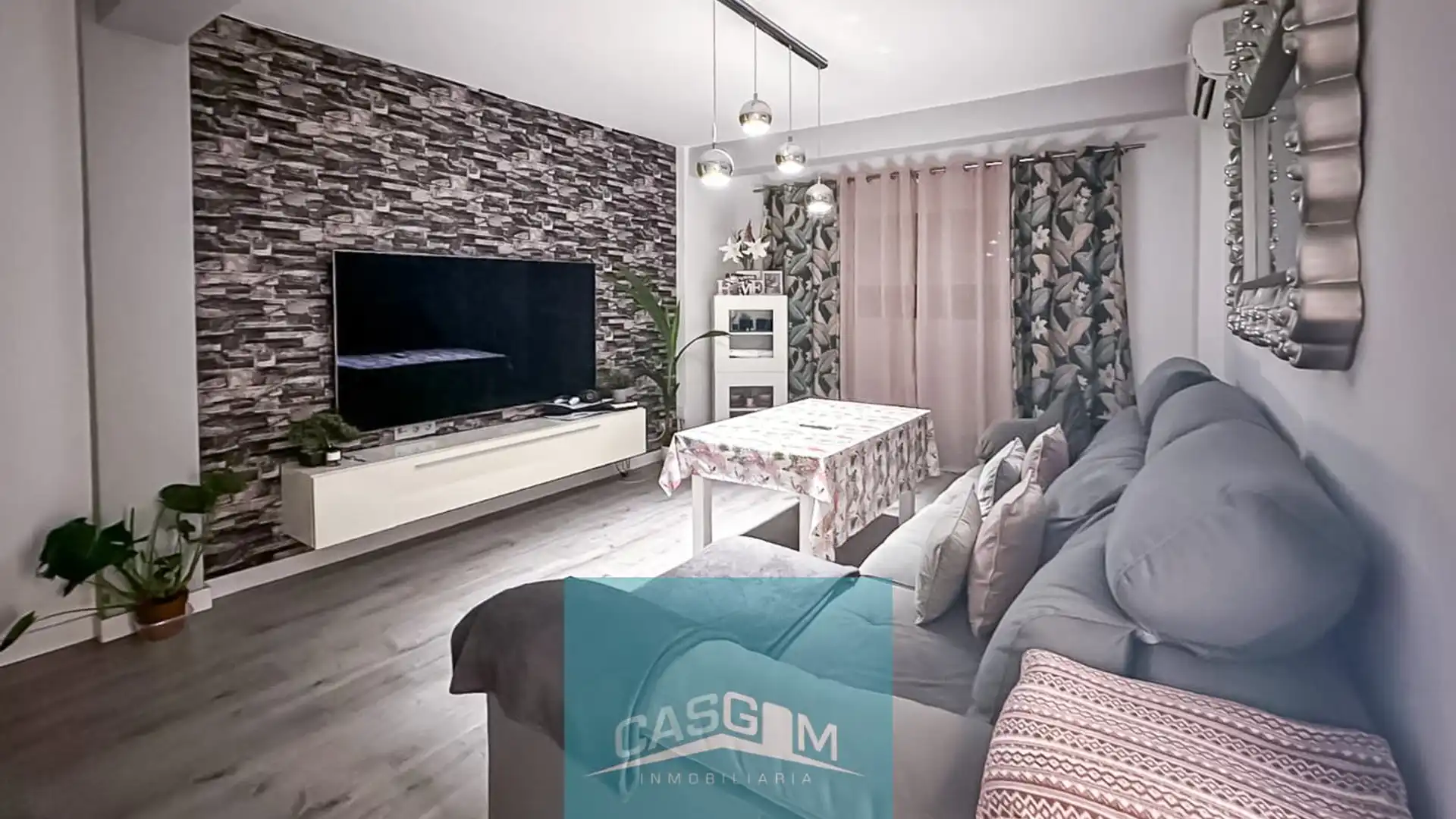 Living room of Flat for sale in  Huelva Capital  with Air Conditioner, Furnished and Oven