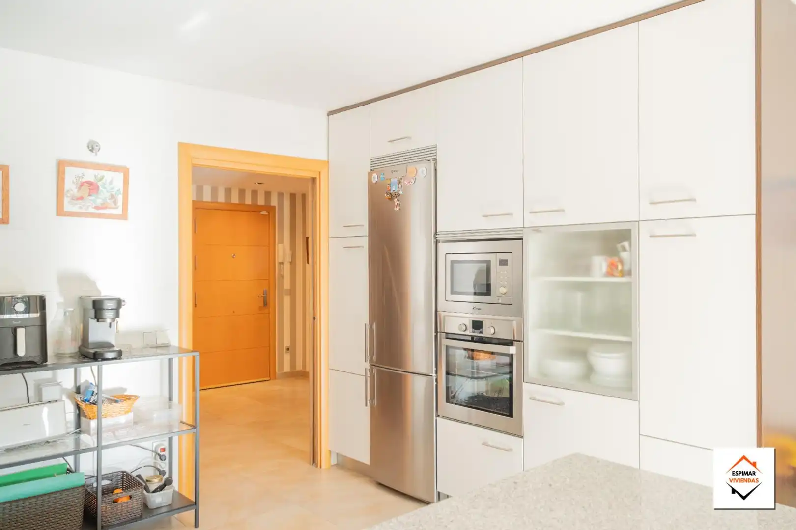 Küche von Einfamilien-Reihenhaus zum Verkauf in Villanueva de Gállego mit Heizung, Privatgarten und Terrasse