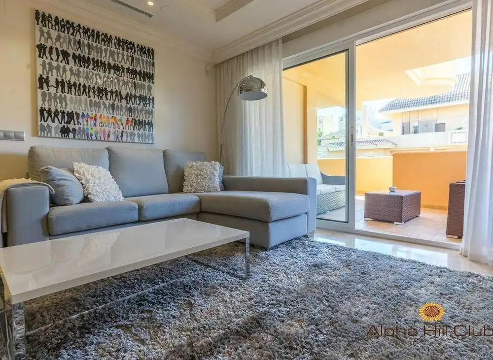 Appartement compact avec piscine à vendre à Nueva Andalucía, imagen 2