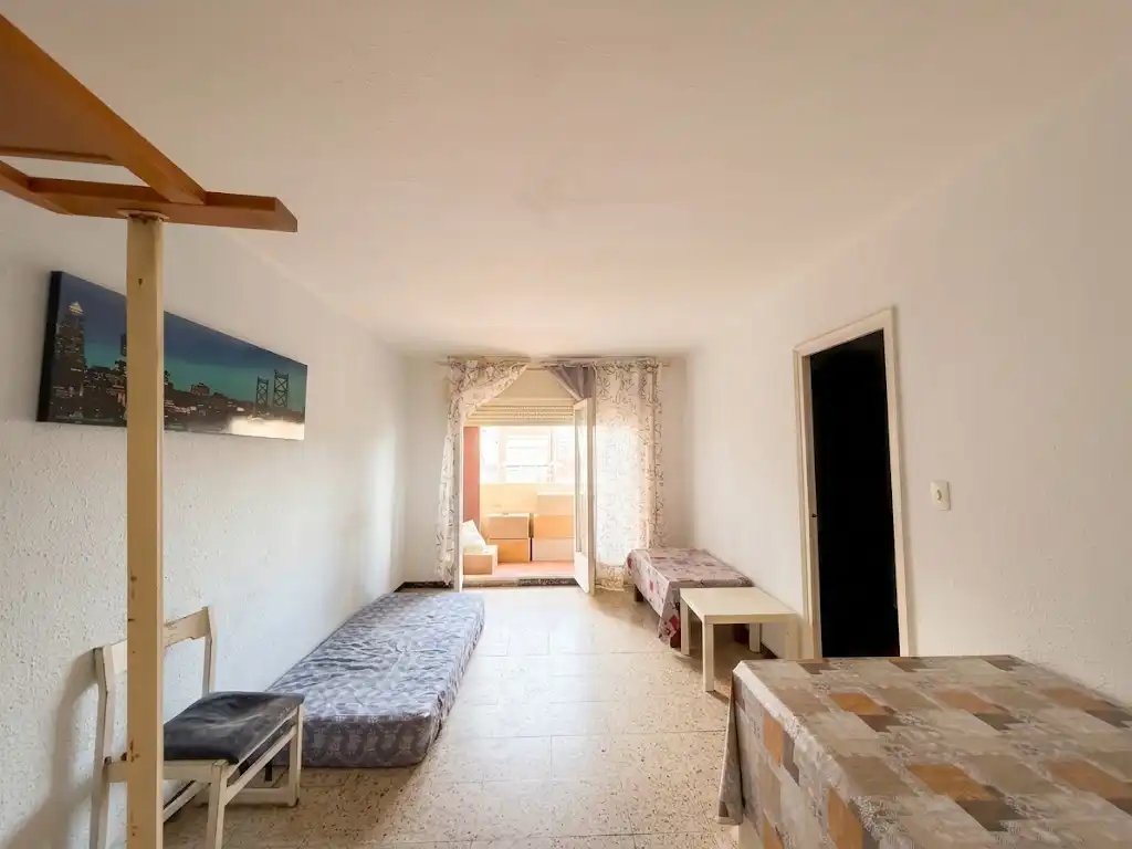 Habitación de Piso en venta en Terrassa con Terraza