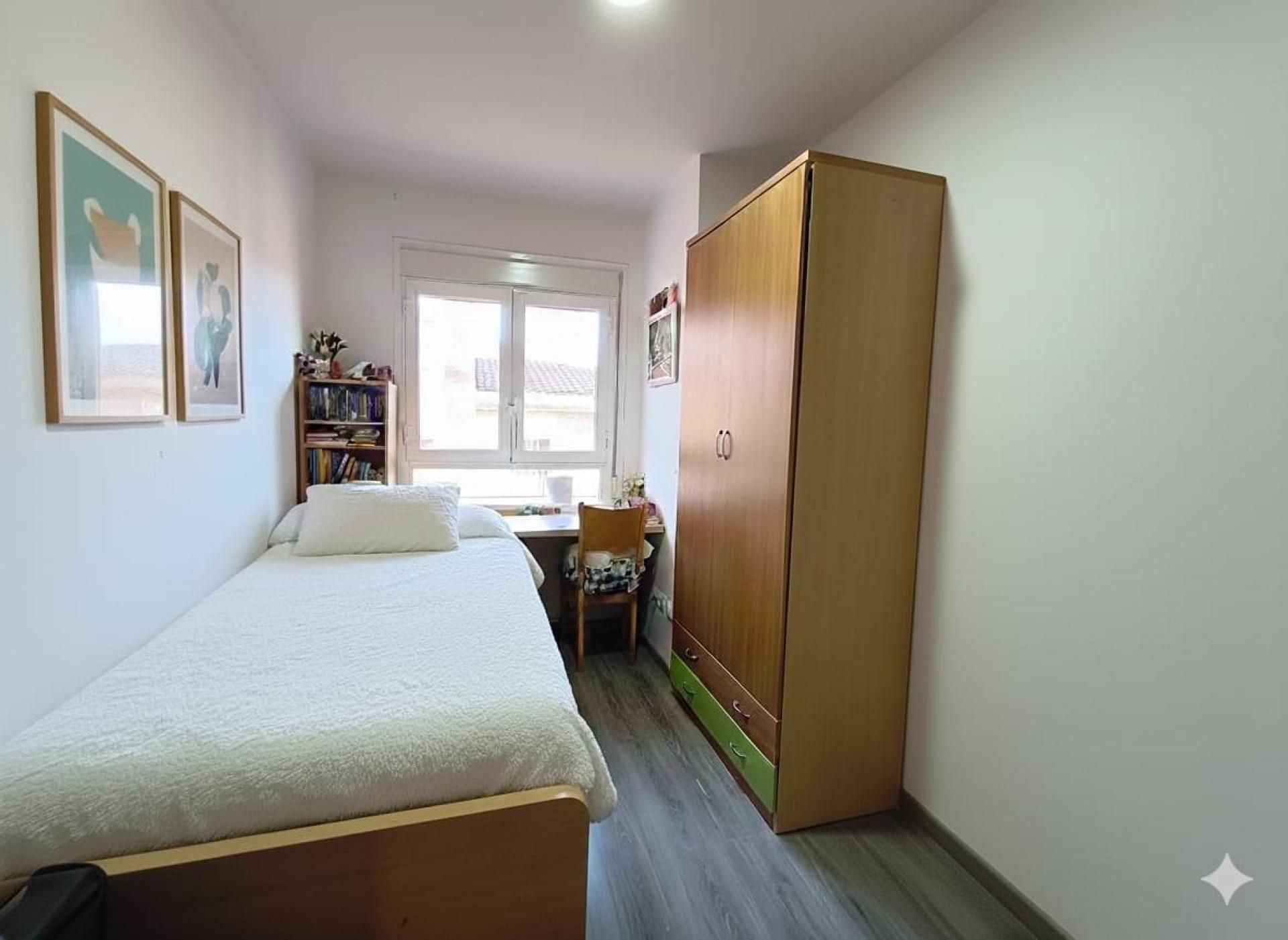 Bedroom of Flat for sale in  Huesca Capital