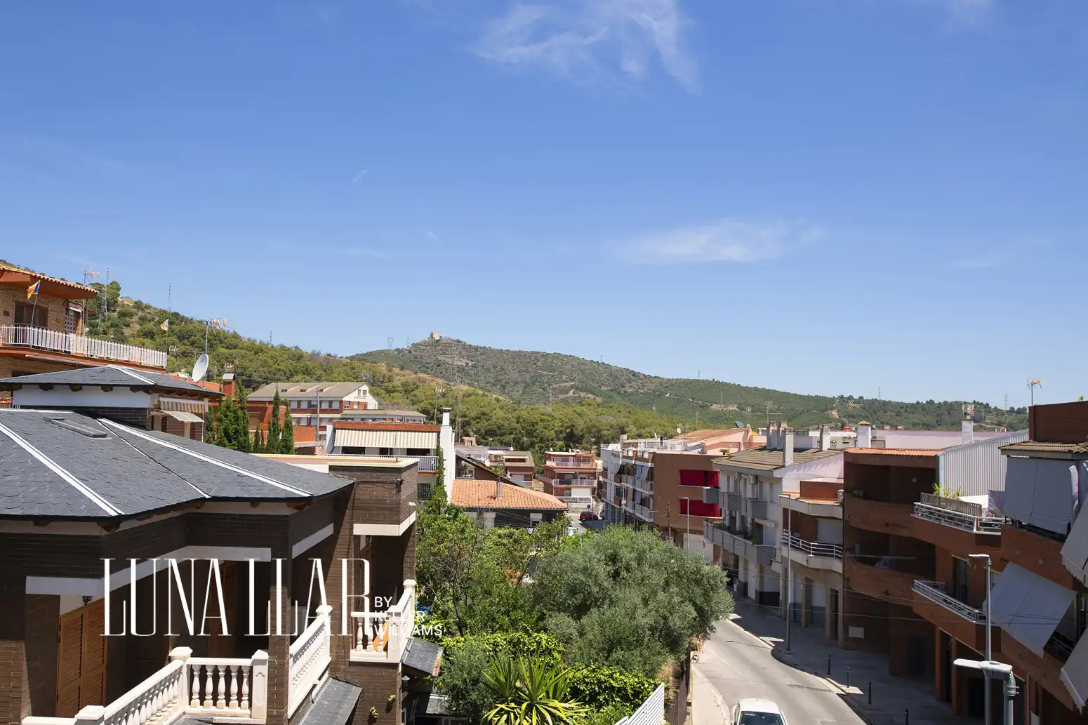 Vista exterior de Ático en venta en Viladecans con Aire acondicionado, Calefacción y Terraza