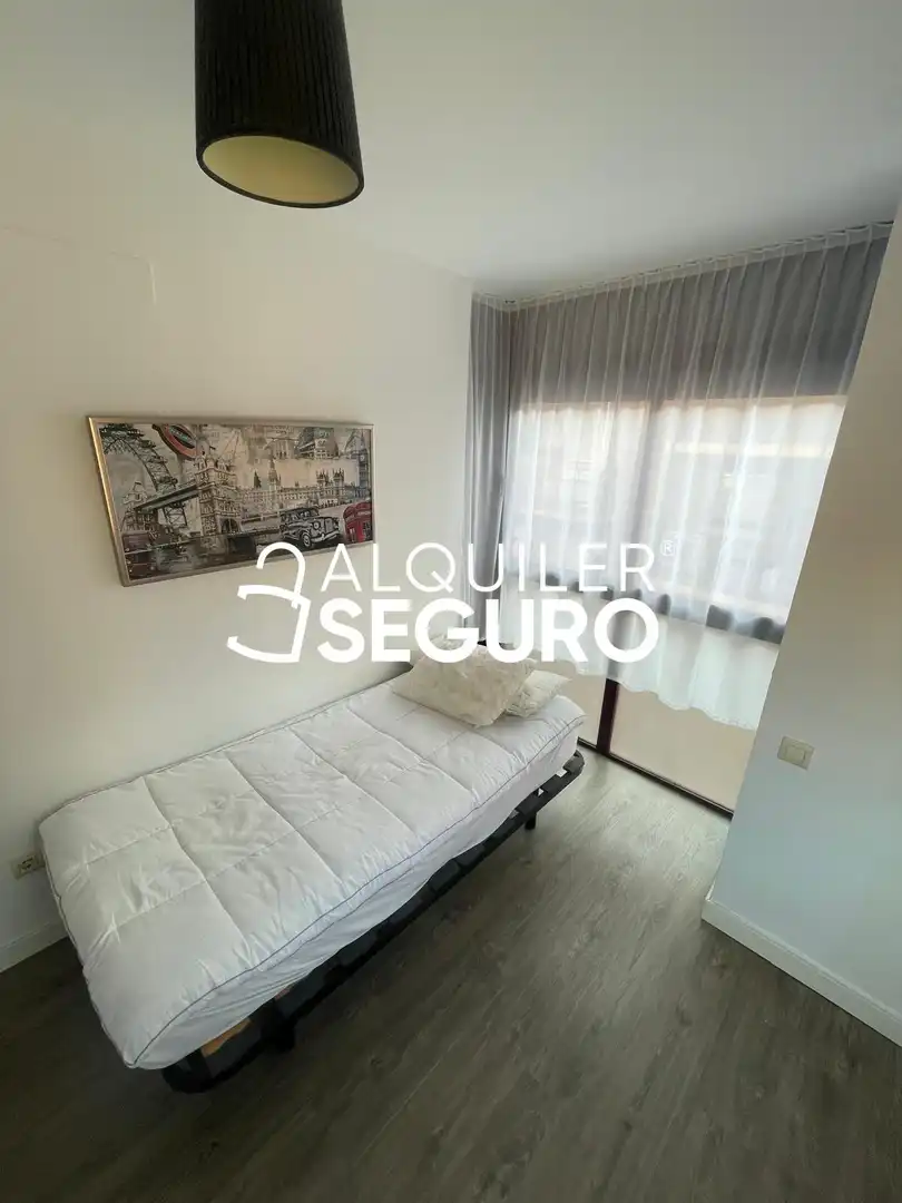 Habitación de Piso de alquiler en Latina