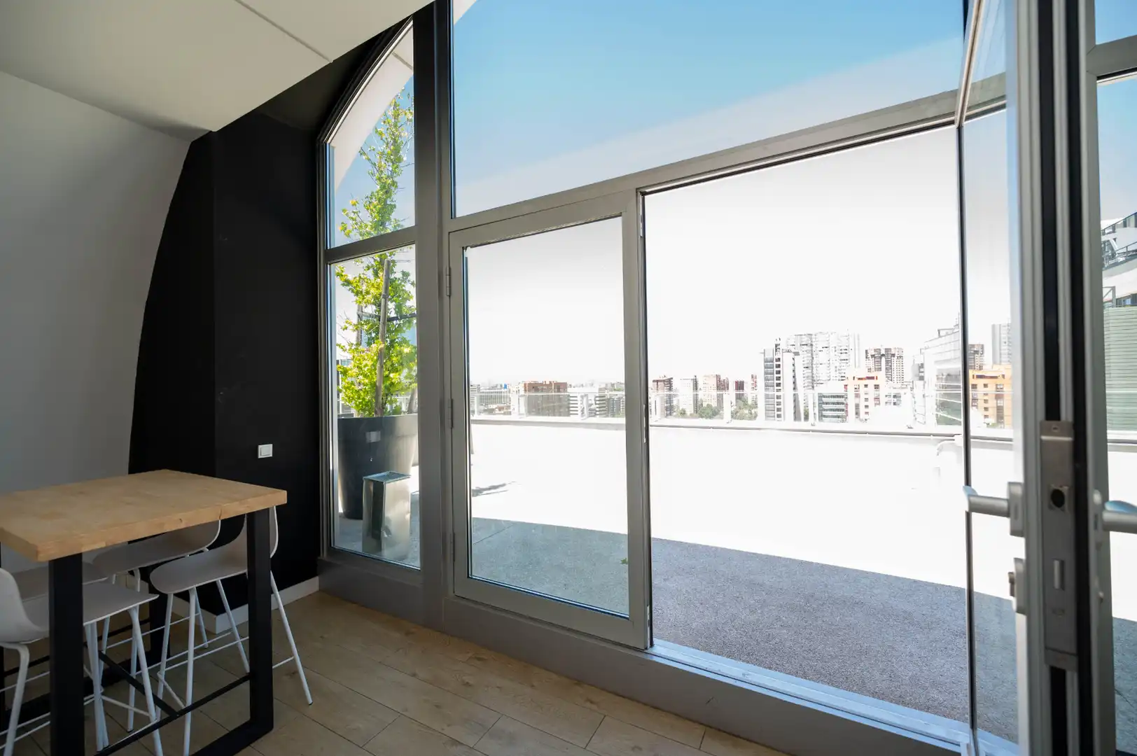 Terrassa de Apartament de lloguer en Madrid amb Aire condicionat, Calefacció i Traster