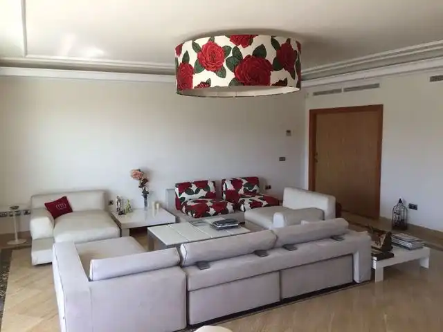 Àtic amb terrassa en venda a Nueva Andalucía, imagen 3