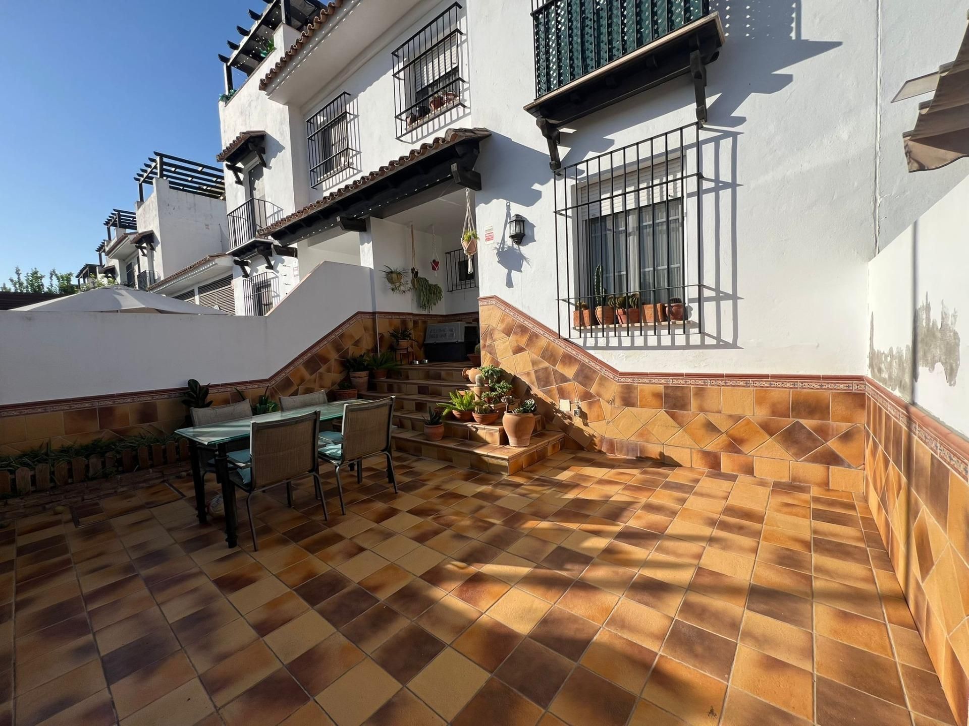Terrace of Single-family semi-detached for sale in Dos Hermanas  with Private garden, Terrace and Balcony