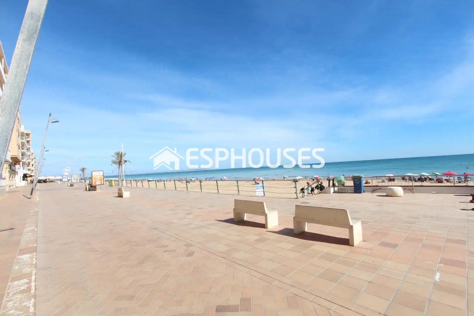 Vista exterior de Apartamento en venta en Guardamar del Segura con Aire acondicionado, Terraza y Amueblado