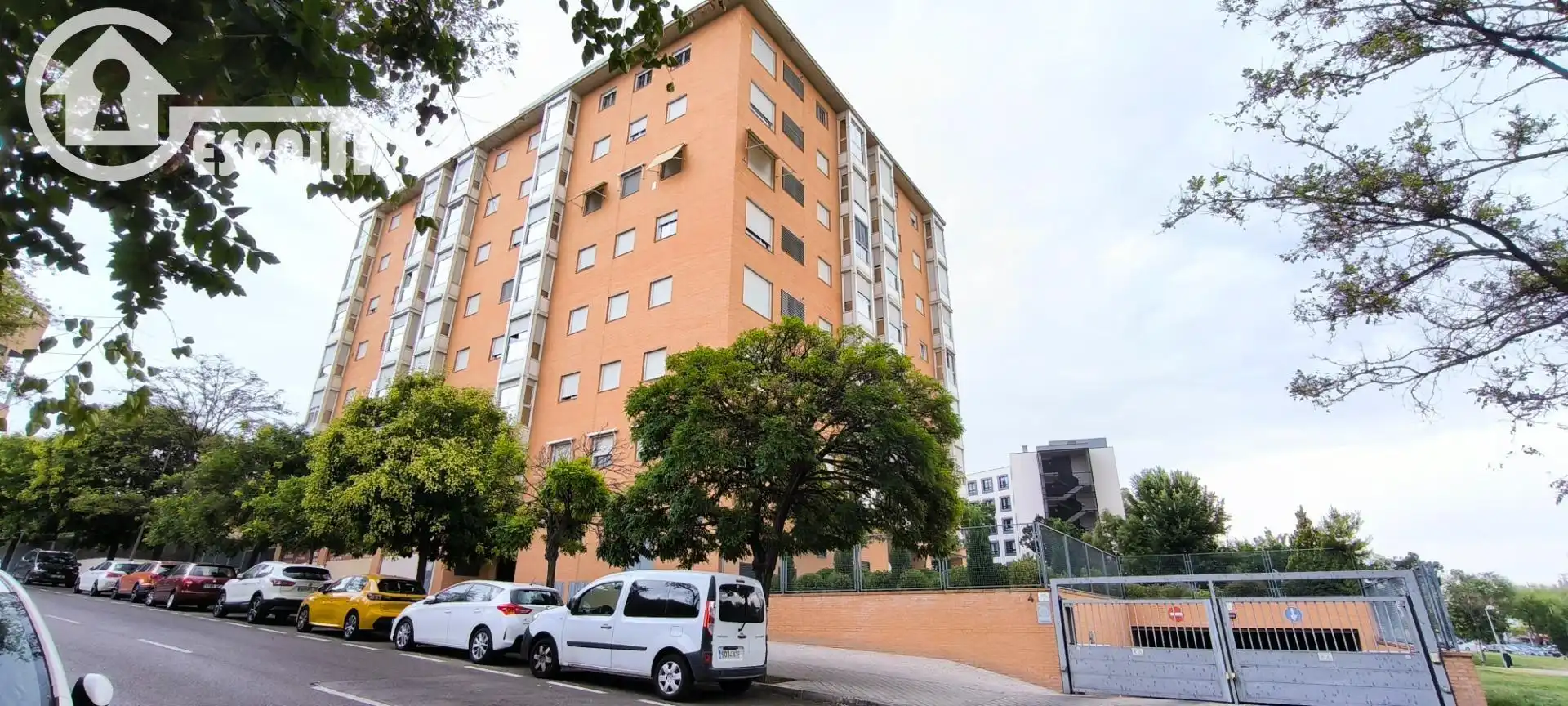 Exterior view of Flat for sale in Madrid  with Air Conditioner, Heating and Private garden