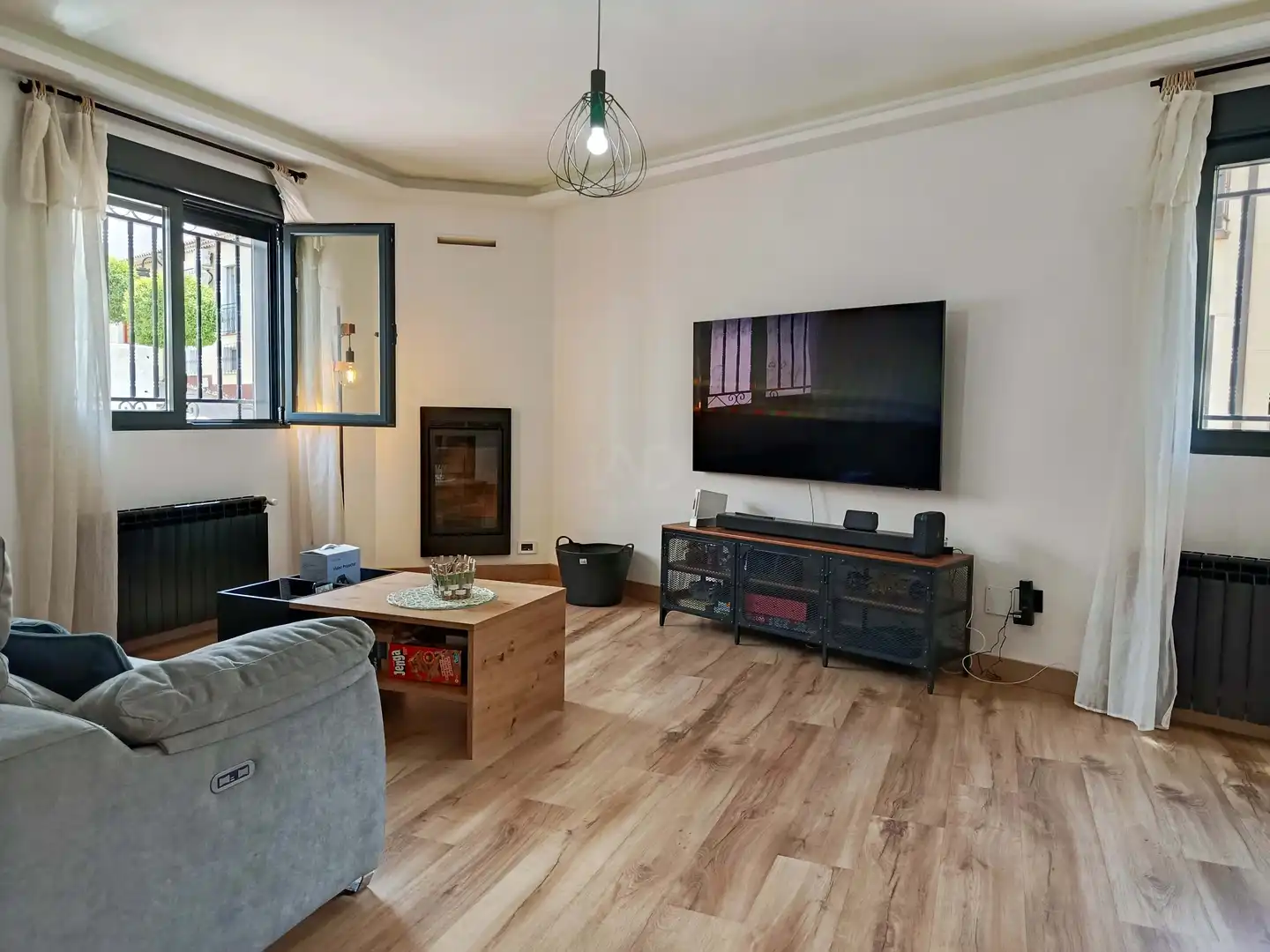 Living room of Houses for sale in Meco  with Air Conditioner, Heating and Terrace