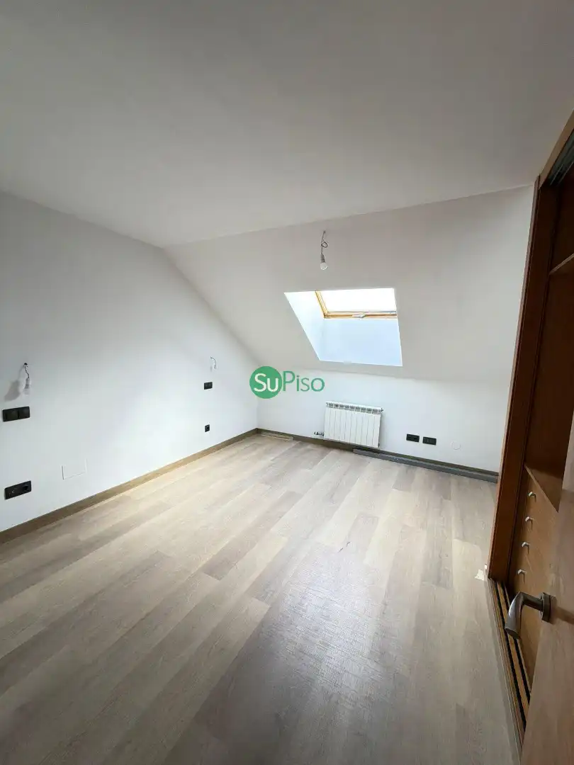 Schlafzimmer von Wohnung zum Verkauf in Yeles mit Heizung und Abstellraum
