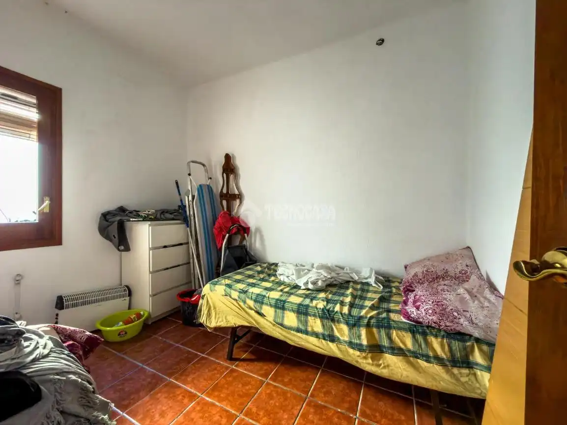 Bedroom of Flat for sale in Montcada i Reixac