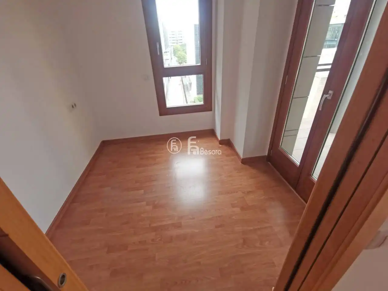 Flat for rent in Lleida  with Air Conditioner, Heating and Parquet flooring