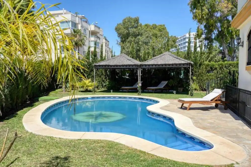 Casa con piscina in affitto a Las Chapas - El Rosario
