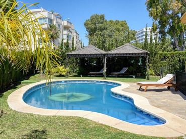Casa con piscina in affitto a Las Chapas - El Rosario
