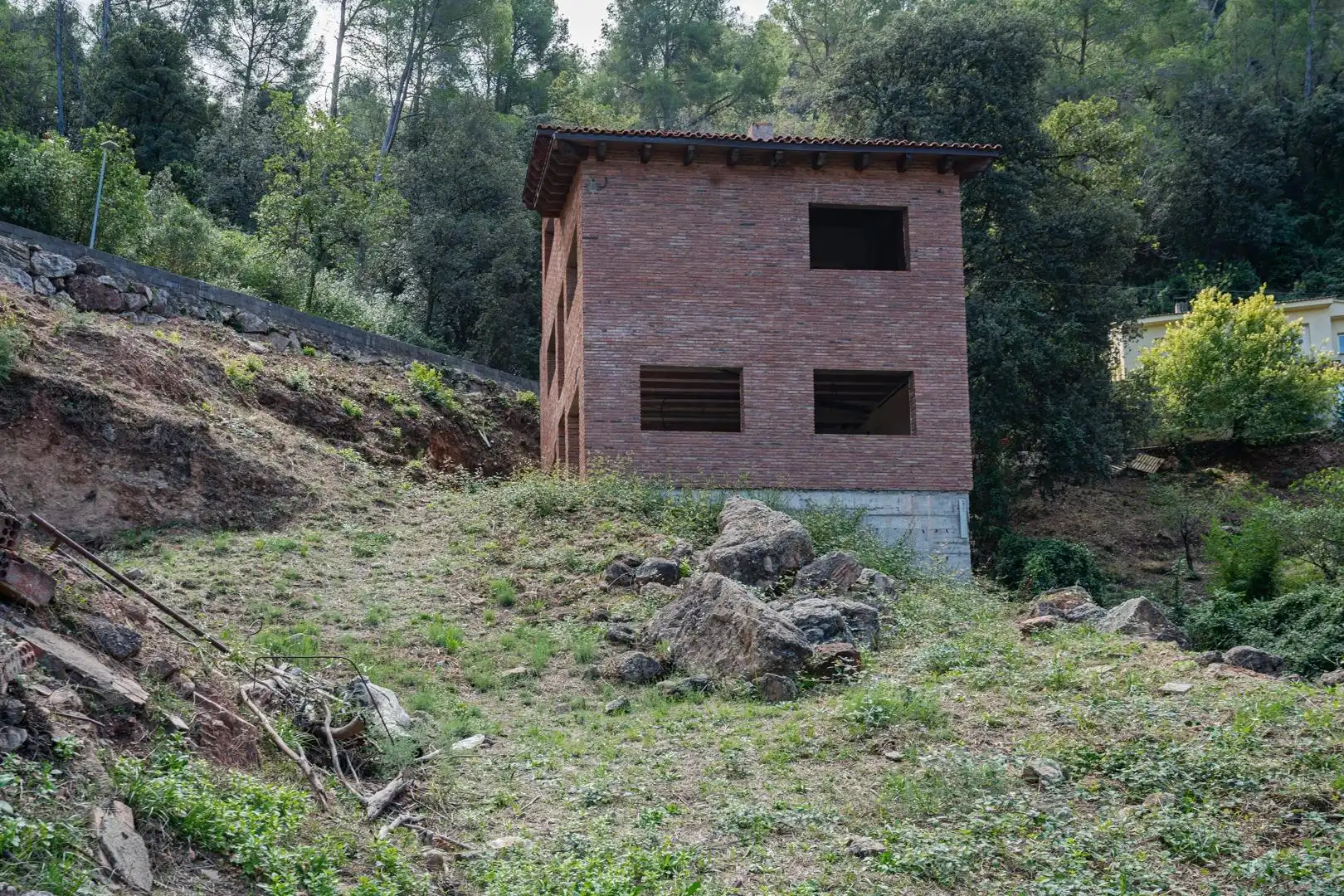 Außenansicht von Haus oder Chalet zum Verkauf in Corbera de Llobregat mit Privatgarten