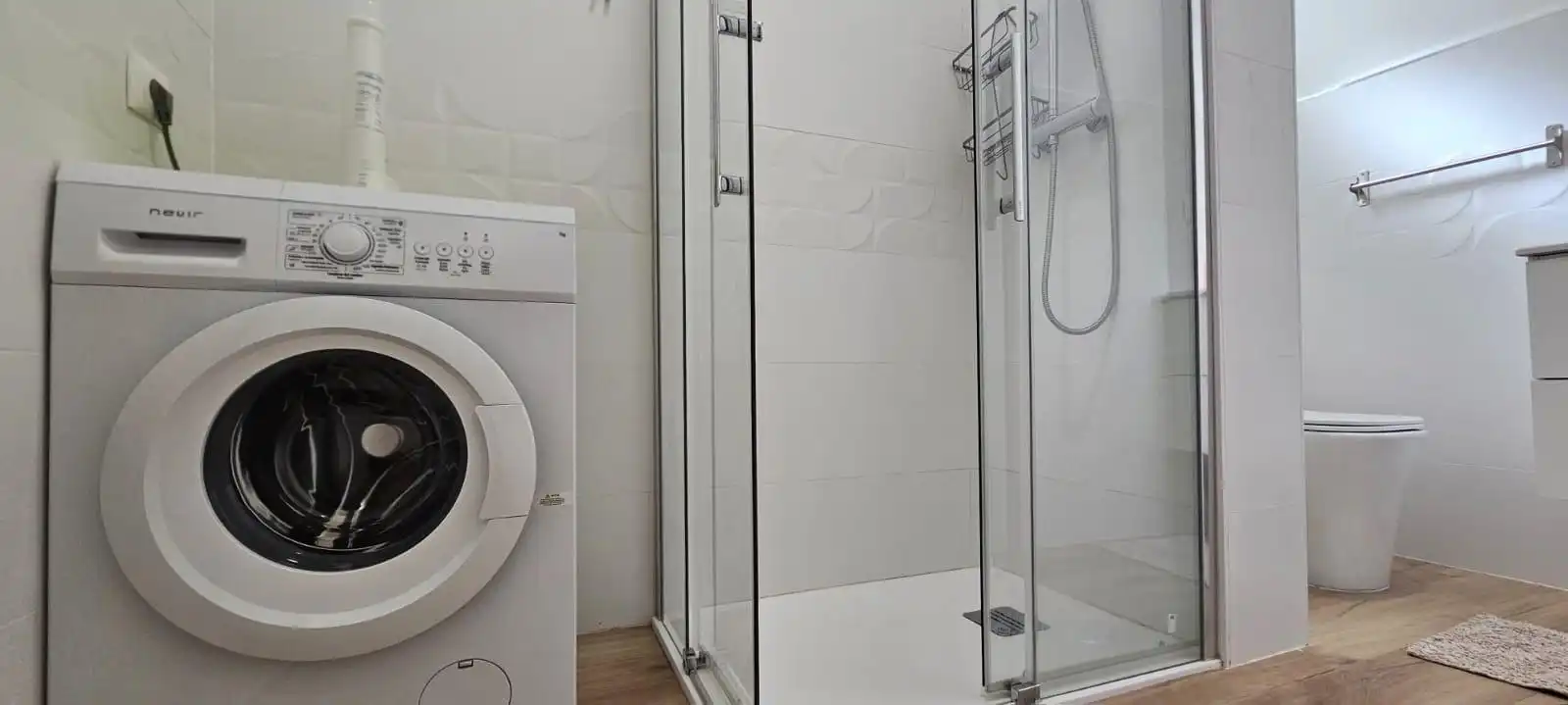 Badezimmer von Wohnungen zum Verkauf in Arona mit Möbliert und Gemeinschaftspool
