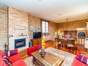 Sala de estar de Casa o chalet en venta en Las Rozas de Madrid con Aire acondicionado, Calefacción y Jardín privado
