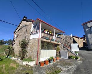 Vista exterior de Casa o xalet en venda en Ourense Capital  amb Calefacció, Jardí privat i Terrassa