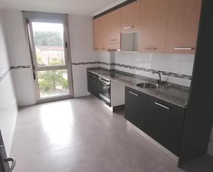 Cuina de Pis en venda en Gijón  amb Calefacció, Parquet i Traster