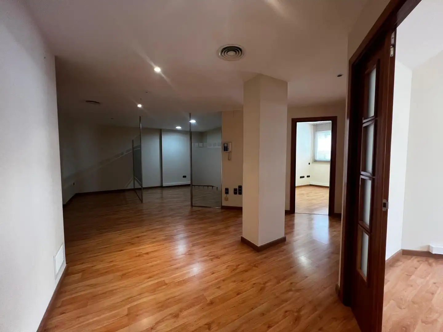 Büro zur Miete in Calle MAGDALENA MIRO, 21, Centre Vila