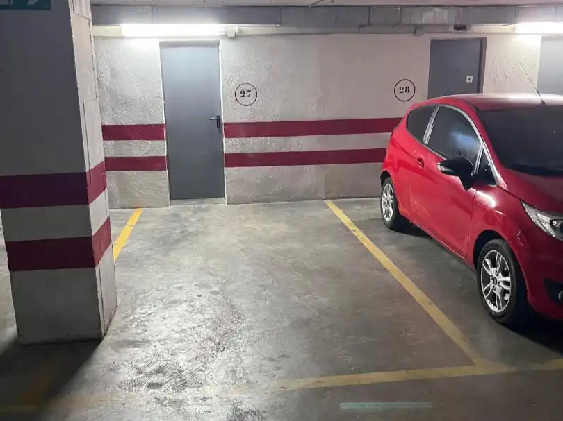 Parkplatz von Wohnung zur Miete in Torrox mit Klimaanlage, Heizung und Terrasse