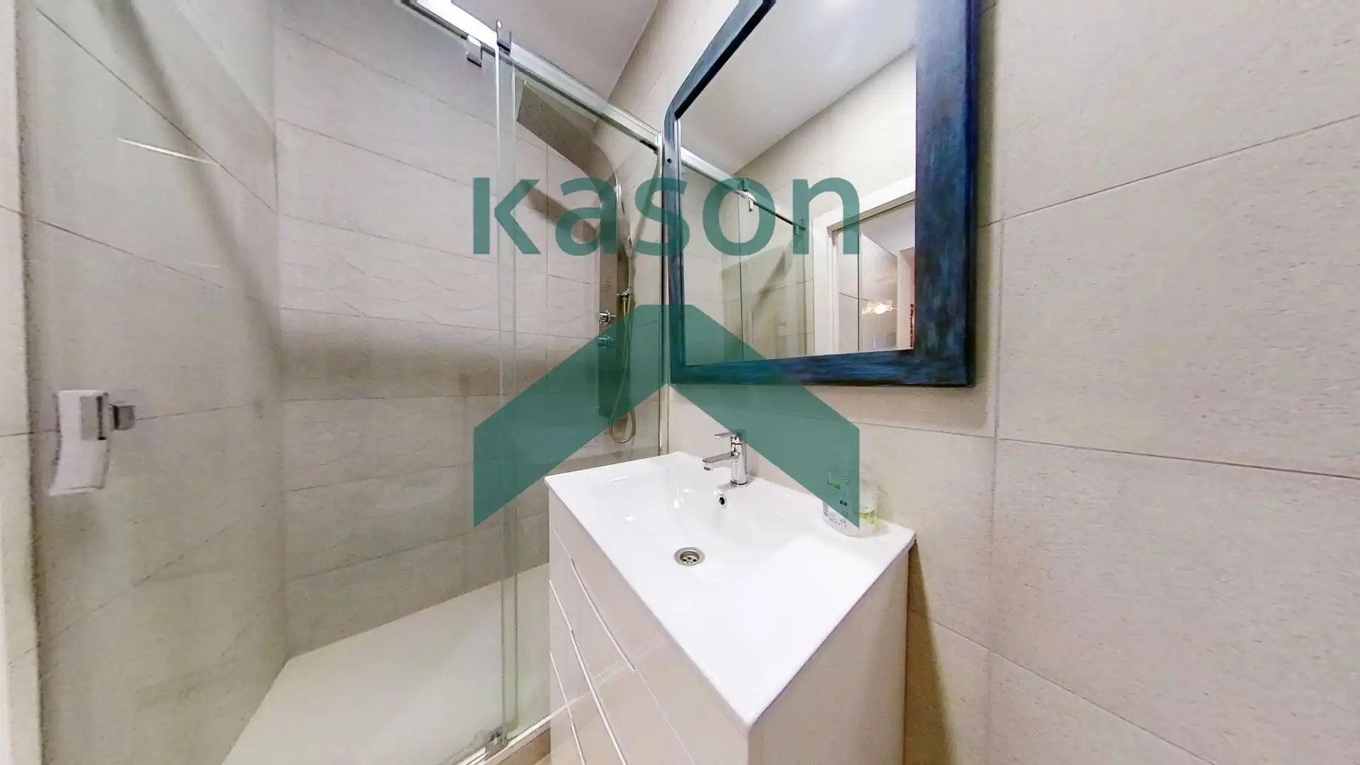 Bathroom of Flat for sale in Madrid  with Heating