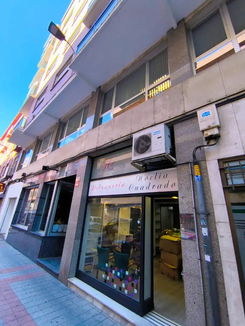 Local en venta en Palencia con Aire acondicionado, Calefacción y Amueblado