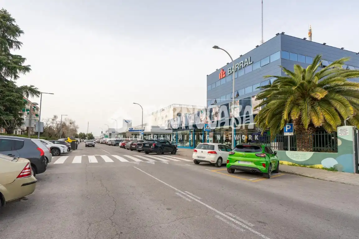 Vista exterior de Piso en venta en Coslada con Calefacción, Terraza y Balcón