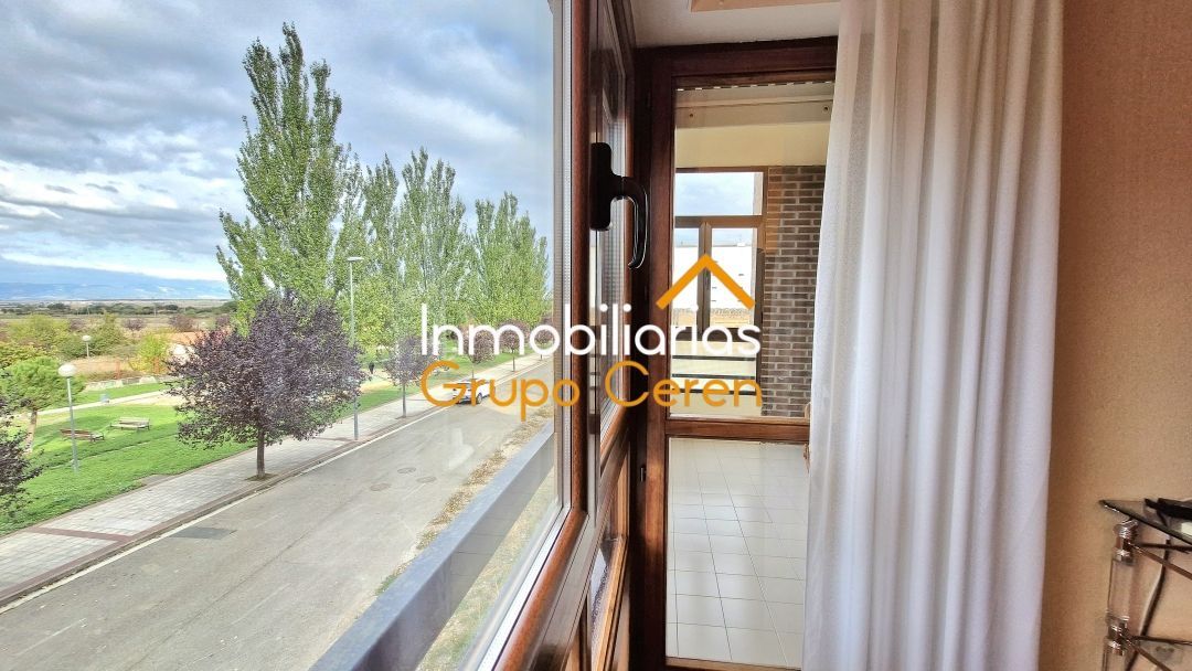 Exterior view of Flat for sale in Santo Domingo de la Calzada  with Heating, Terrace and Storage room