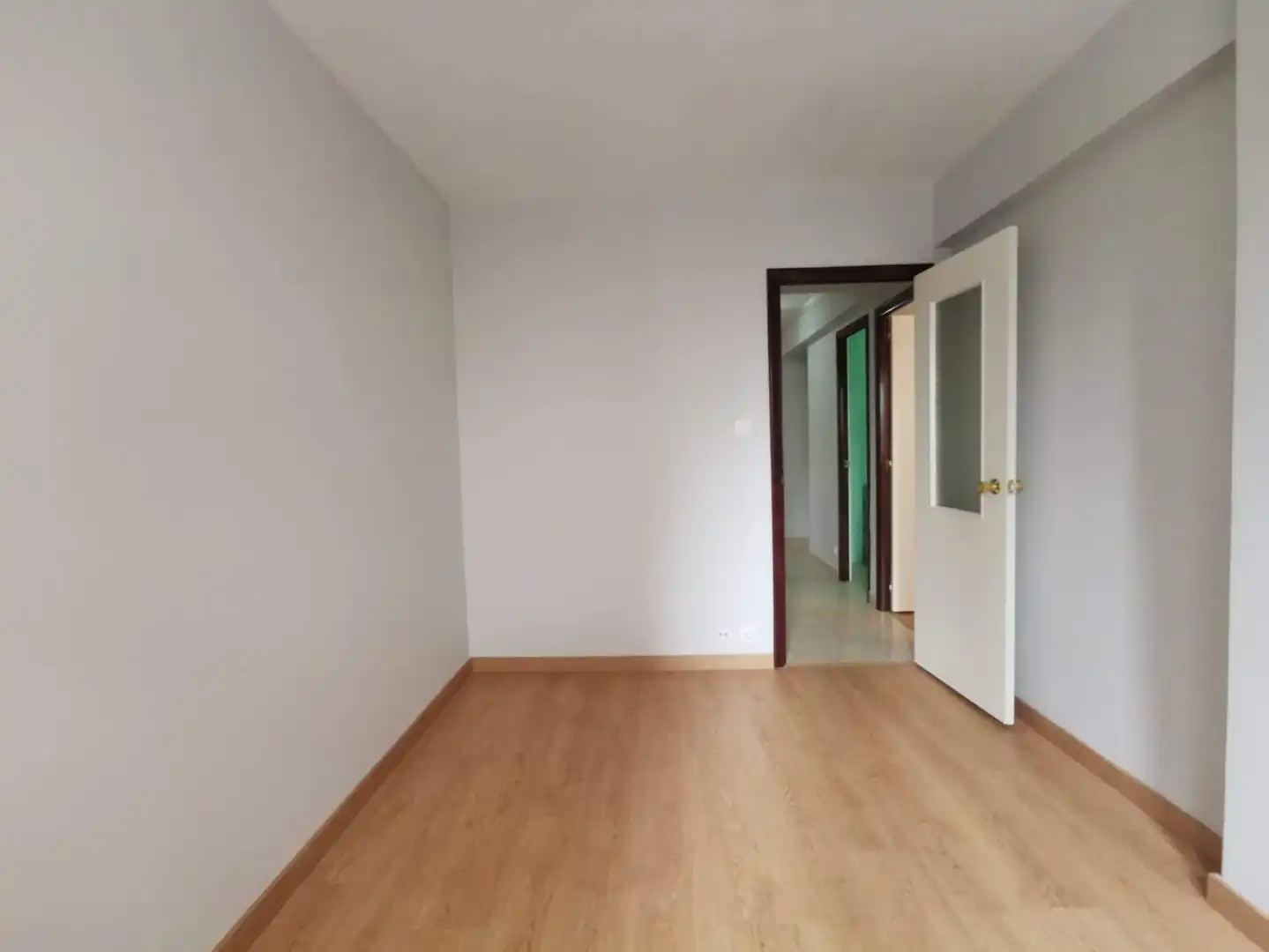 Piso de alquiler en A Coruña Capital  con Amueblado