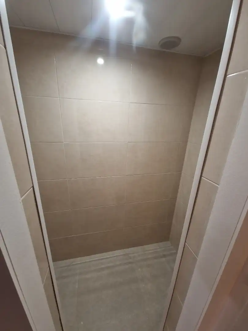 Bathroom of Study for rent in Barcelona