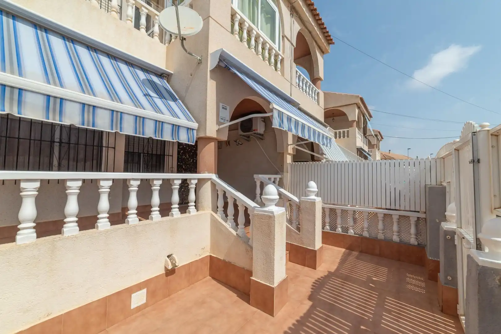 Vista exterior de Planta baixa en venda en San Javier amb Aire condicionat, Jardí privat i Terrassa