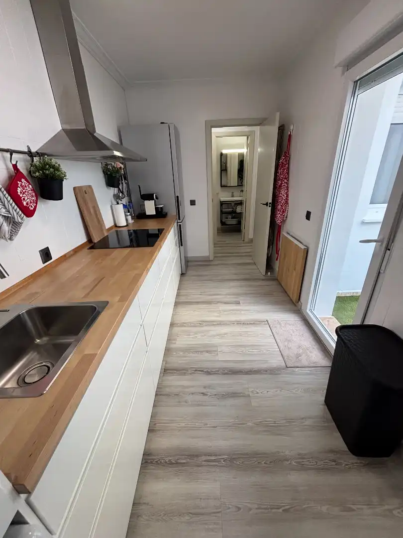 Cocina de Casa adosada en venta en Mairena del Aljarafe con Jardín privado, Parquet y Terraza