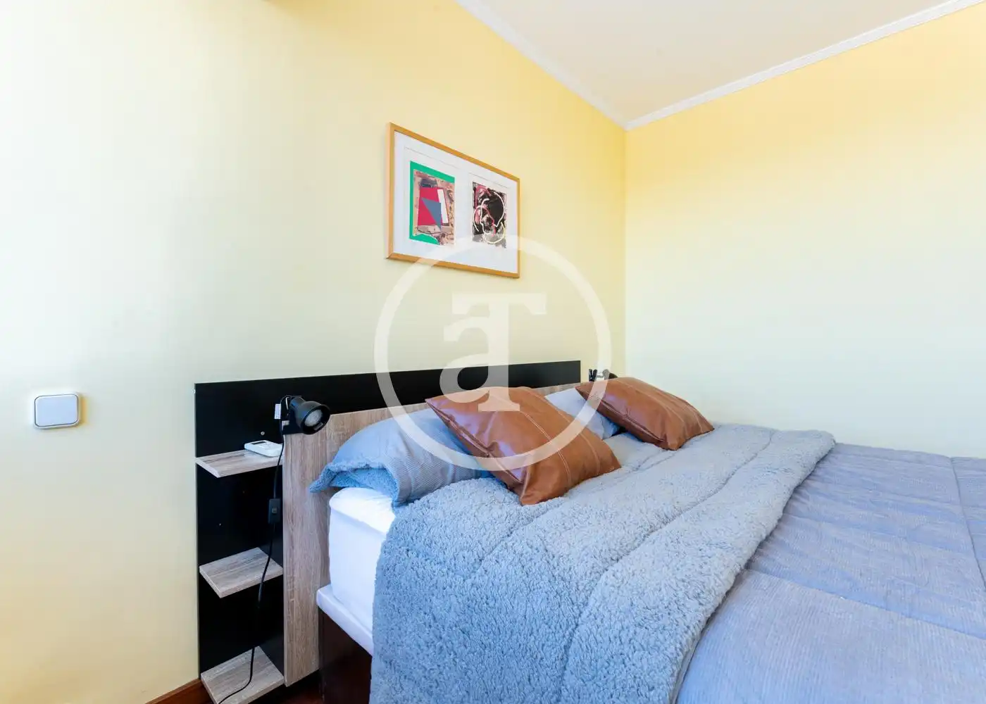 Schlafzimmer von Wohnung zur Miete in Madrid mit Klimaanlage, Heizung und Möbliert