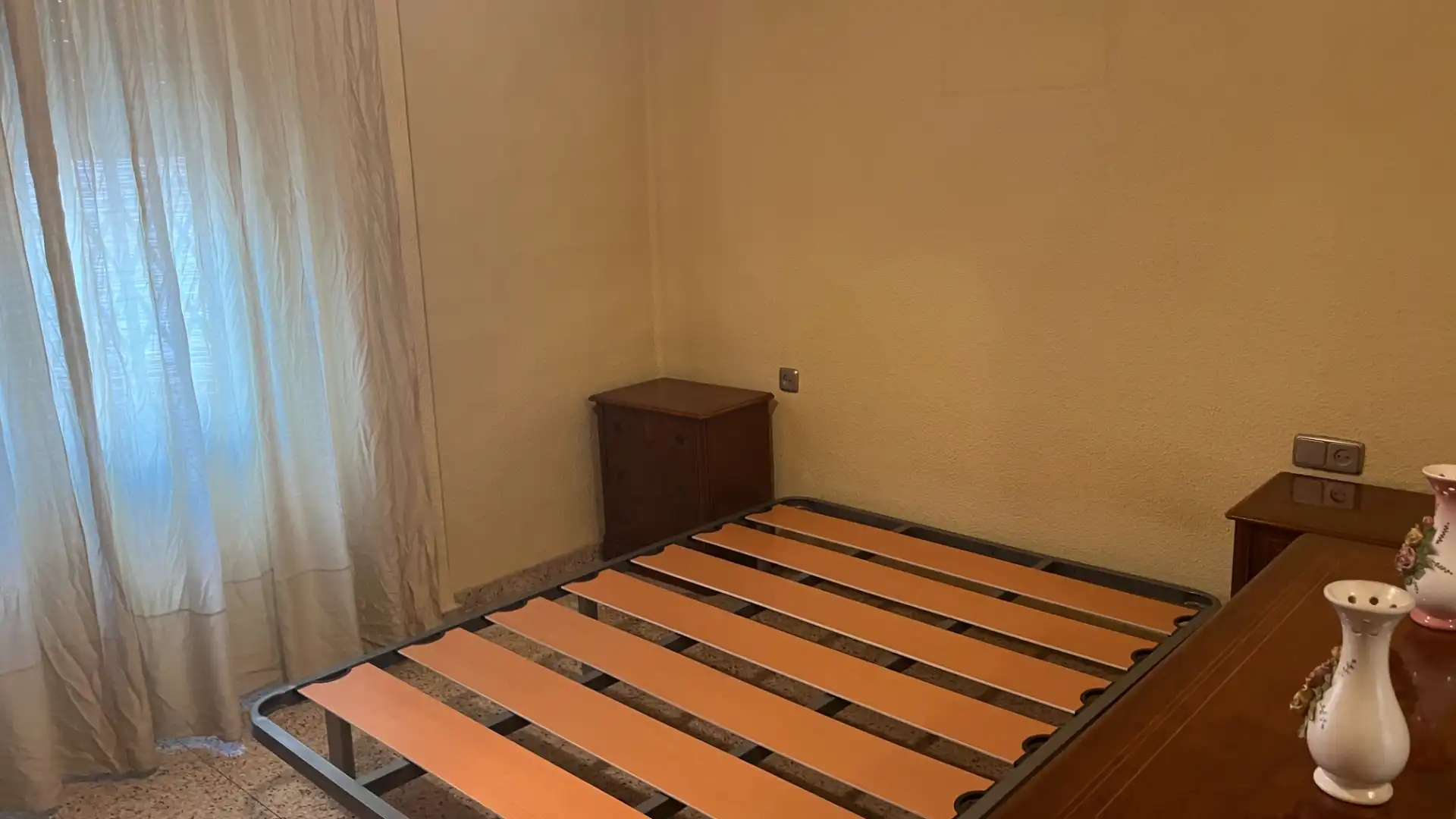 Schlafzimmer von Wohnung zum Verkauf in Valencia mit Klimaanlage, Terrasse und Möbliert