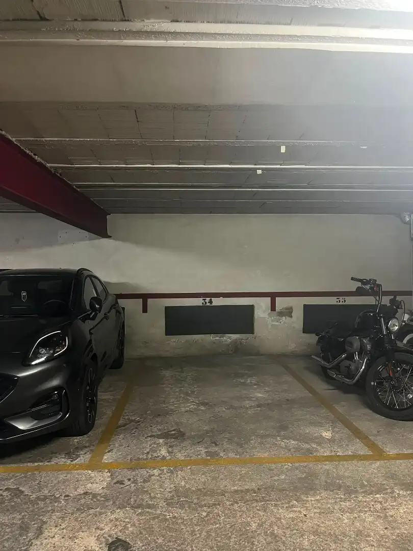 Motorradstellplatz zur Miete in Calle Juan Ramón Jiménez, imagen 7