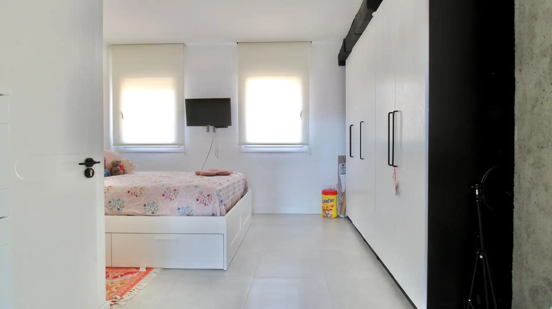 Habitación de Casa adosada en venta en Armilla con Aire acondicionado, Calefacción y Jardín privado